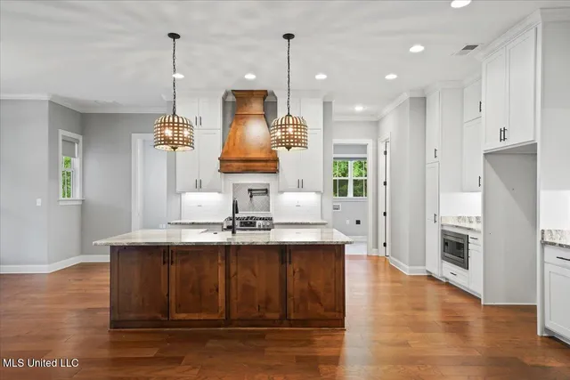 $649,500 | 6264 Valley Oaks Drive, Olive Branch, MS 38654