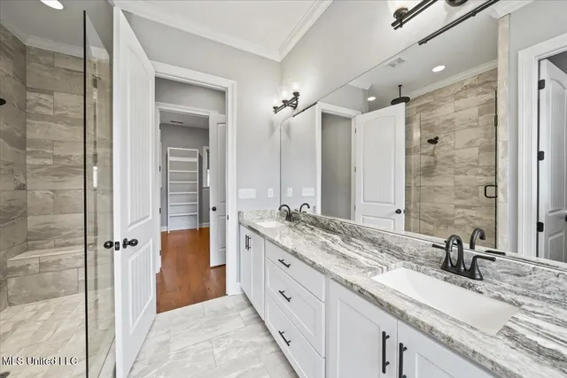 $649,500 | 6264 Valley Oaks Drive, Olive Branch, MS 38654