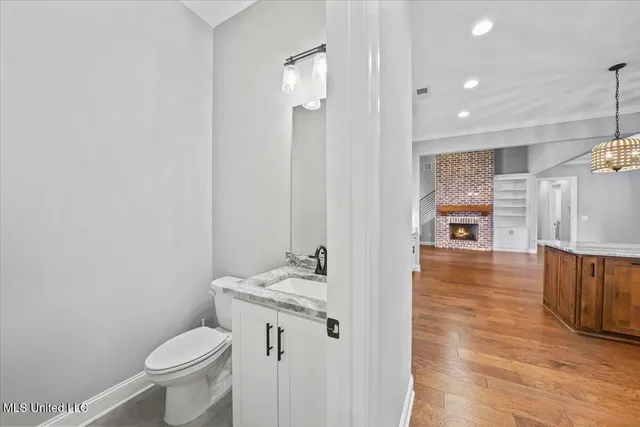 $649,500 | 6264 Valley Oaks Drive, Olive Branch, MS 38654