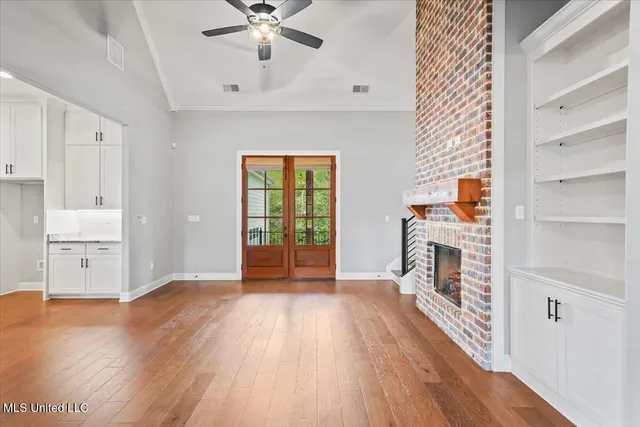 $649,500 | 6264 Valley Oaks Drive, Olive Branch, MS 38654