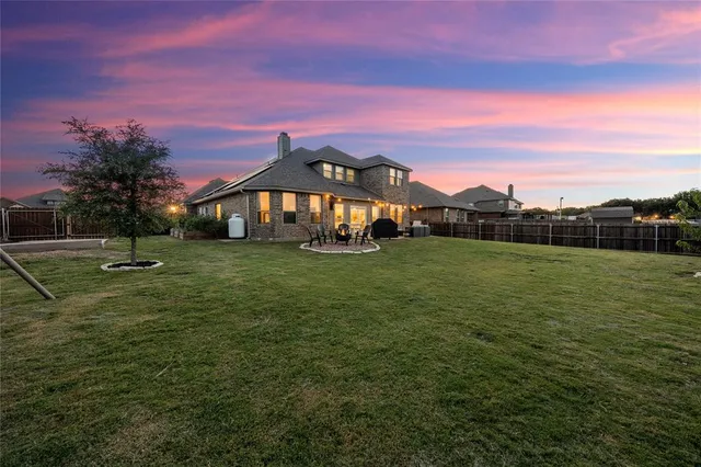 $625,000 | 1074 Waverly Drive, Hewitt, TX 76643