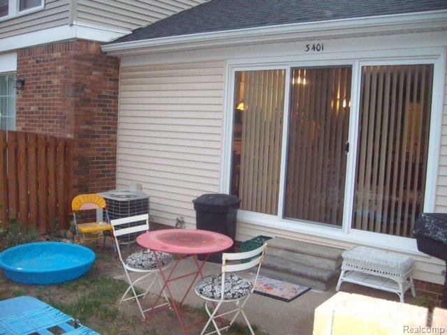 3401 Crooks Road Royal Oak, MI 48073 - Photo 20 of 23 Crooks homeback 003.jpg
