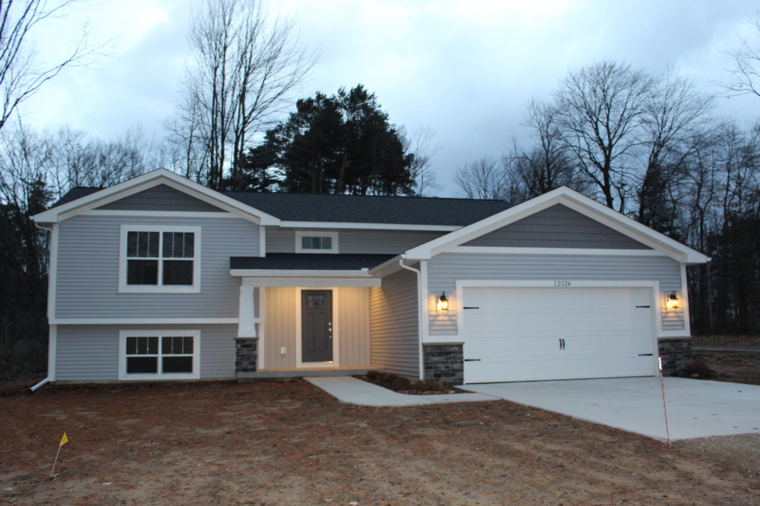 12126 Heights Ravenna Road Ravenna, MI 49451 - Photo 3 of 30 IMG_0225