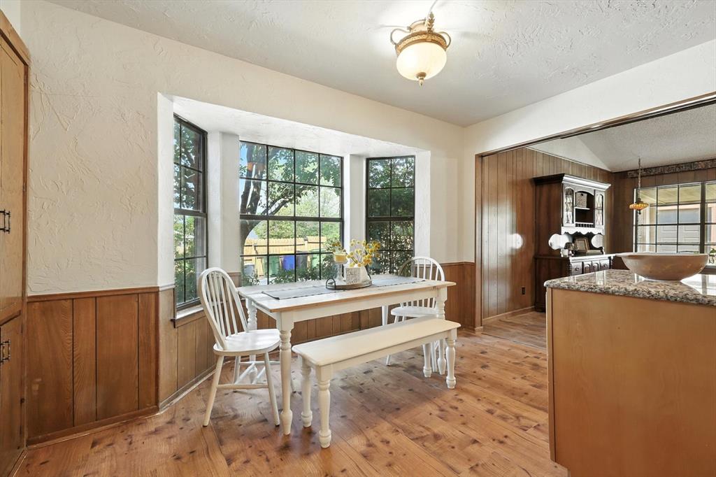 905 Clearview Drive Krum, TX 76249 - Photo 13 of 38 a living room with furniture and a large window