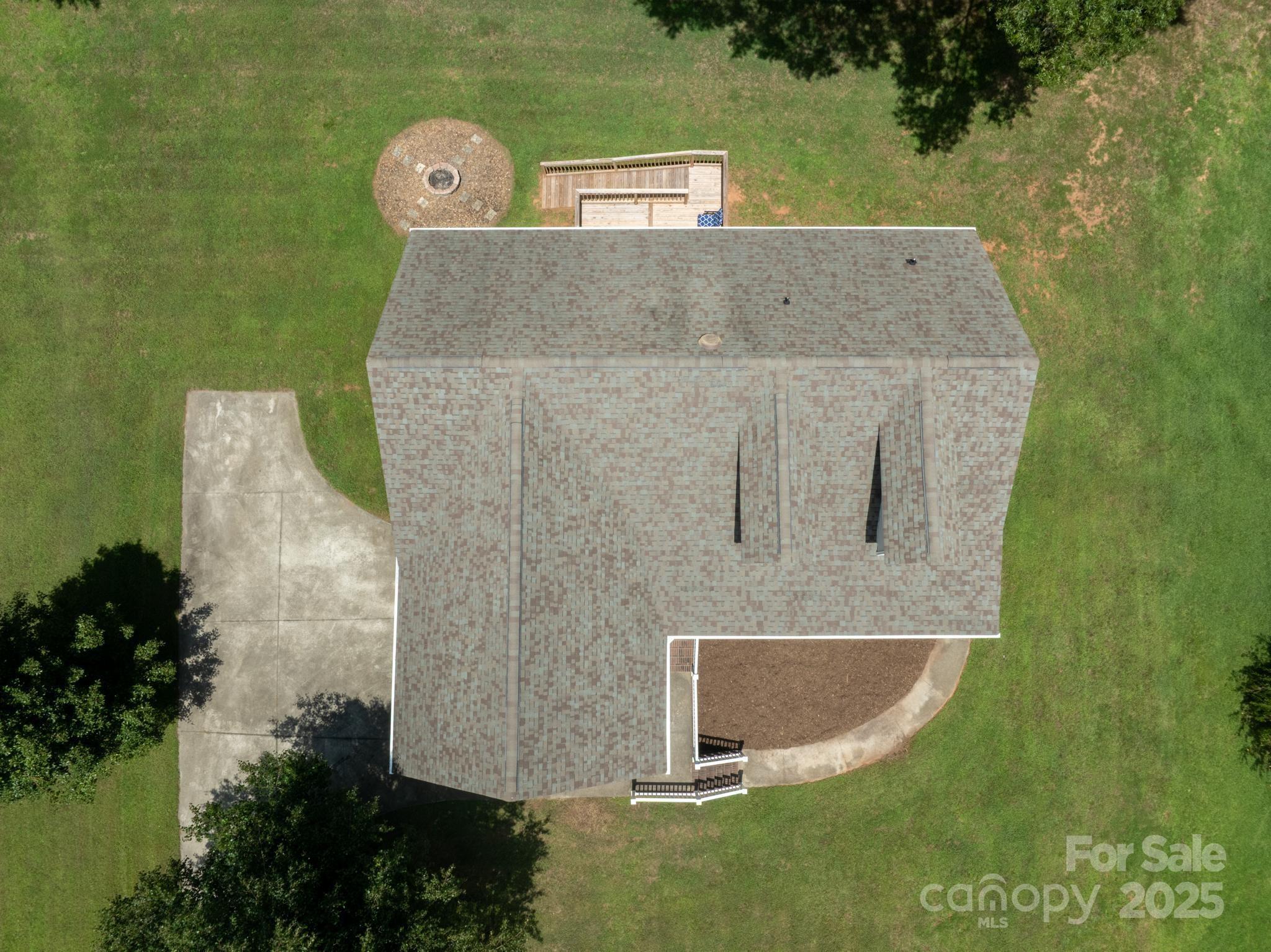 2133 Olde Farm Road Southeast Hudson, NC 28638 - Photo 33 of 42 an aerial view of a house with a yard