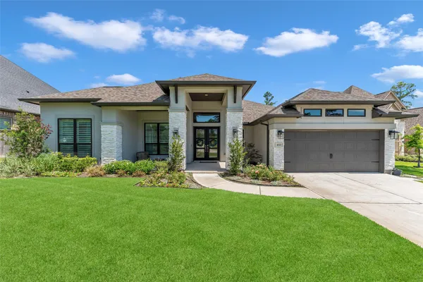$689,900 | 1027 Groveton Ridge Lane, Pinehurst, TX 77362