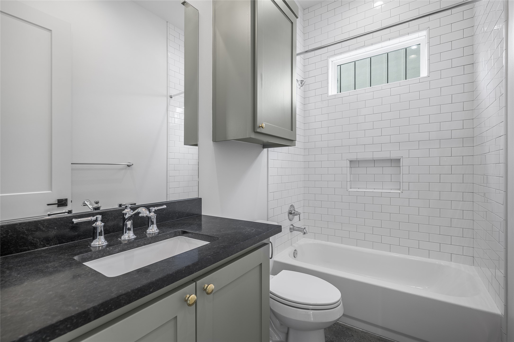 741 Pecan Street New Ulm, TX 78950 - Photo 12 of 14