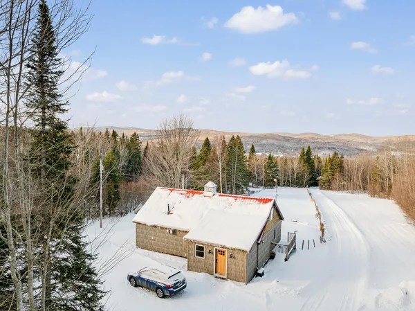 $399,000 | 711 Piper Hill Road, Stewartstown, NH 03576