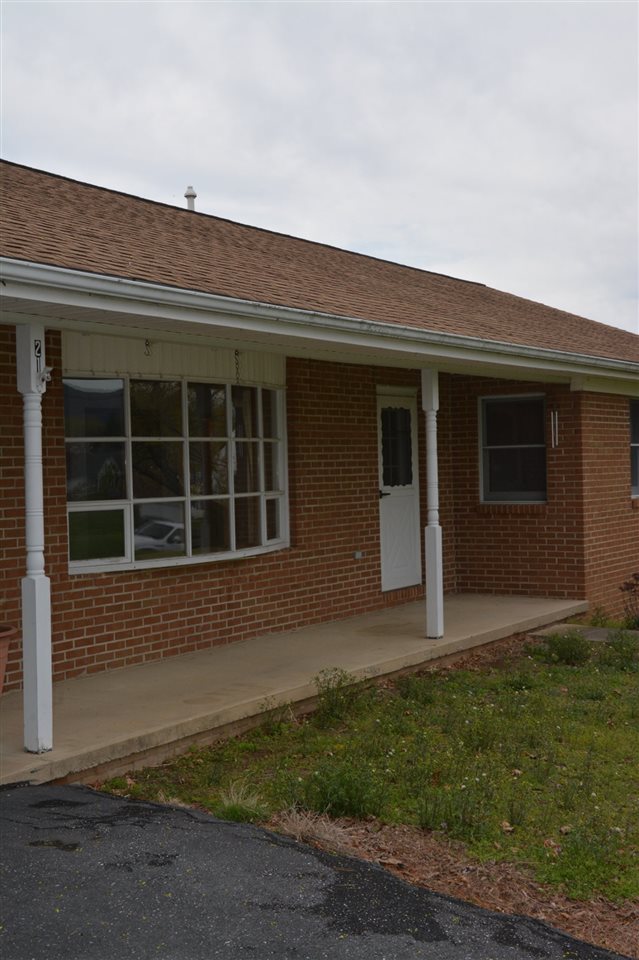 211 Cold Springs Road Stuarts Draft, VA 24477 - Photo 1 of 20 Gallery Image 1