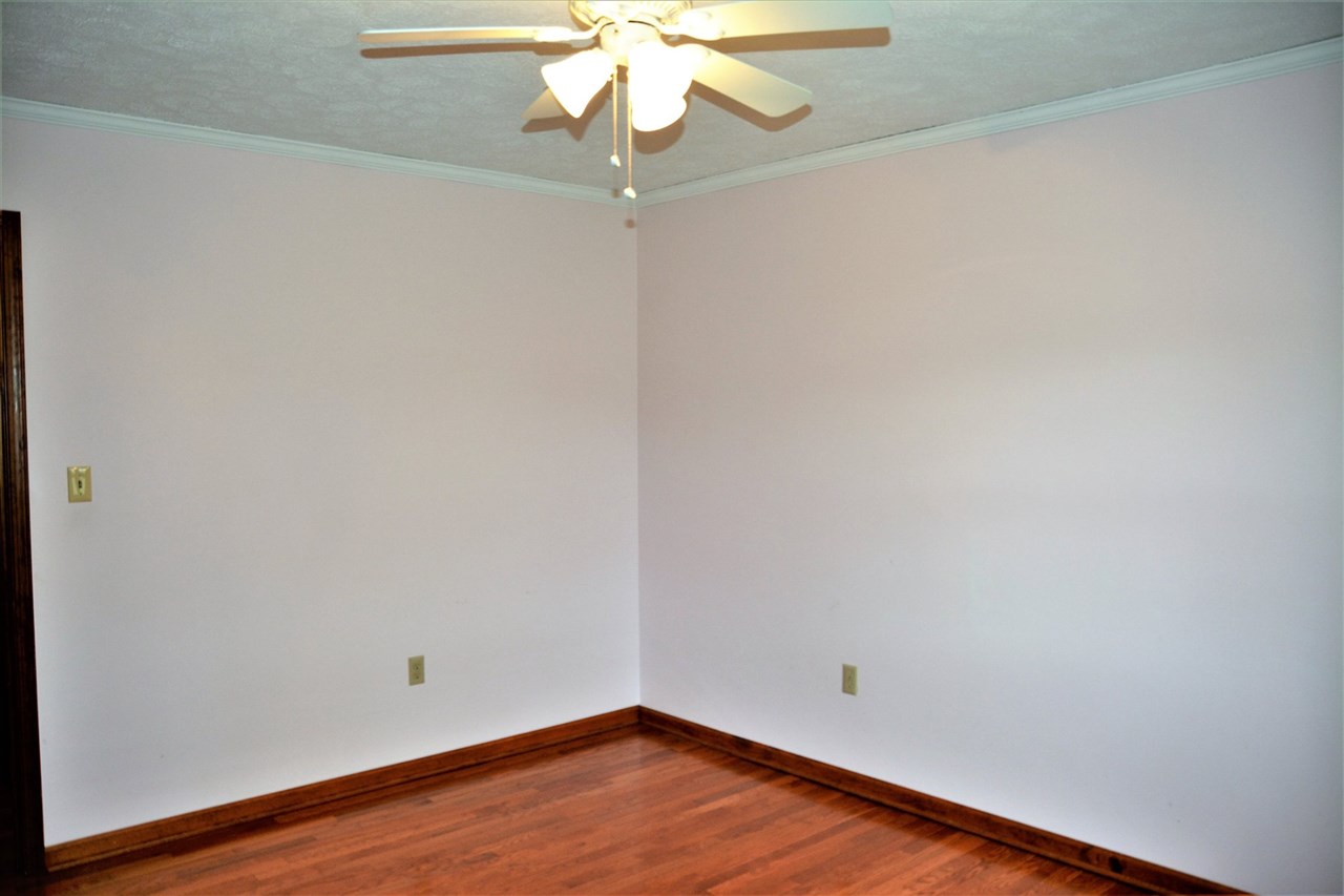 211 Cold Springs Road Stuarts Draft, VA 24477 - Photo 16 of 20 Gallery Image 16