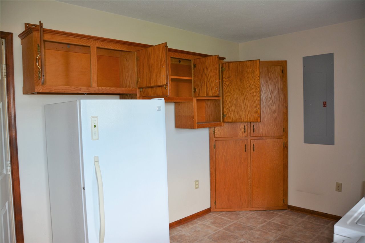 211 Cold Springs Road Stuarts Draft, VA 24477 - Photo 10 of 20 Gallery Image 10