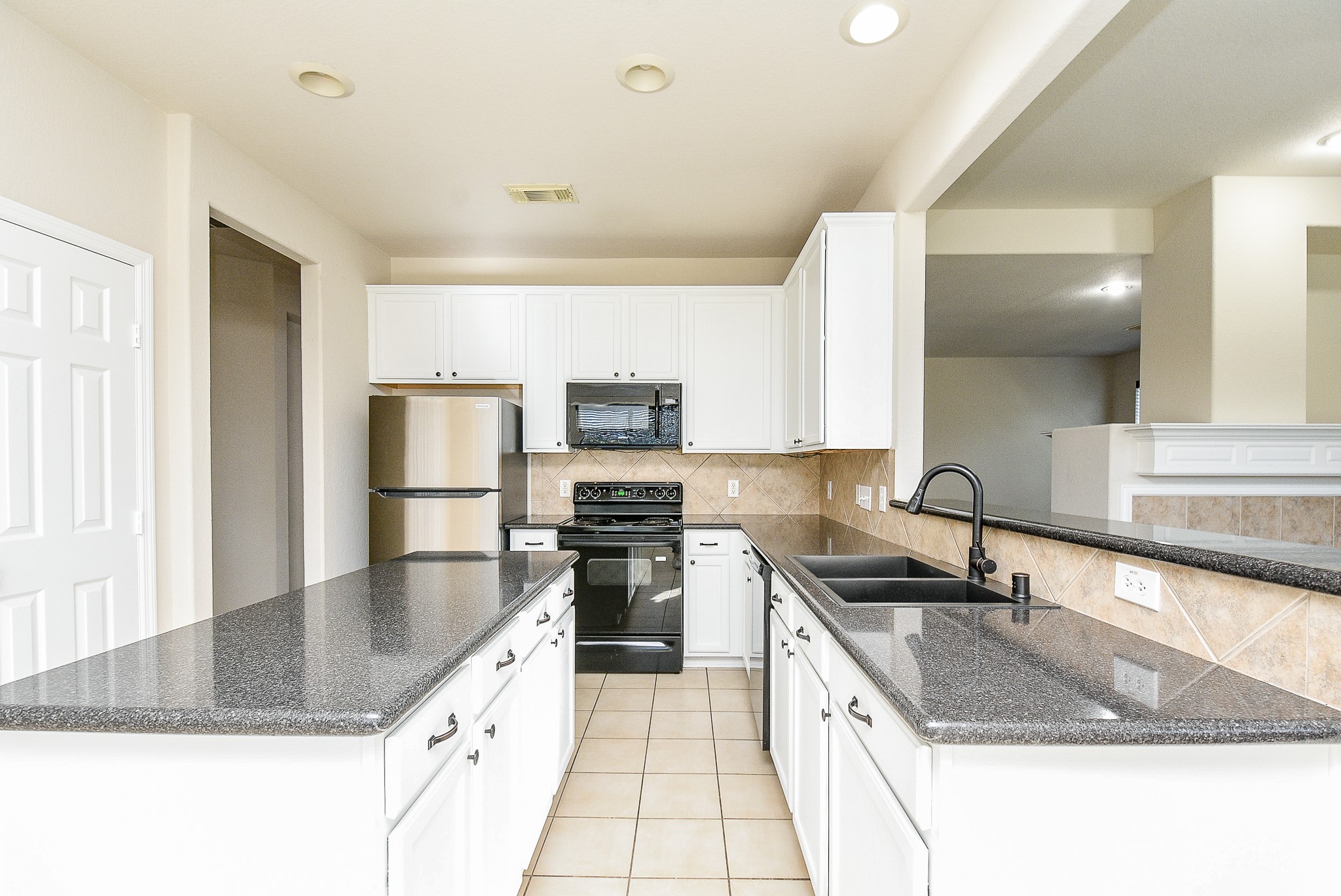 9135 Edgeloch Drive Spring, TX 77379 - Photo 15 of 32