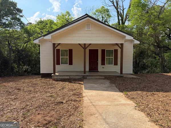$1,600 | 326 South McIntosh Street, Elberton, GA 30635