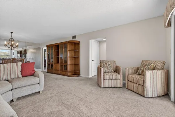 $1,900 | 3502 Bimini Lane, Unit E2, Coconut Creek, FL 33066