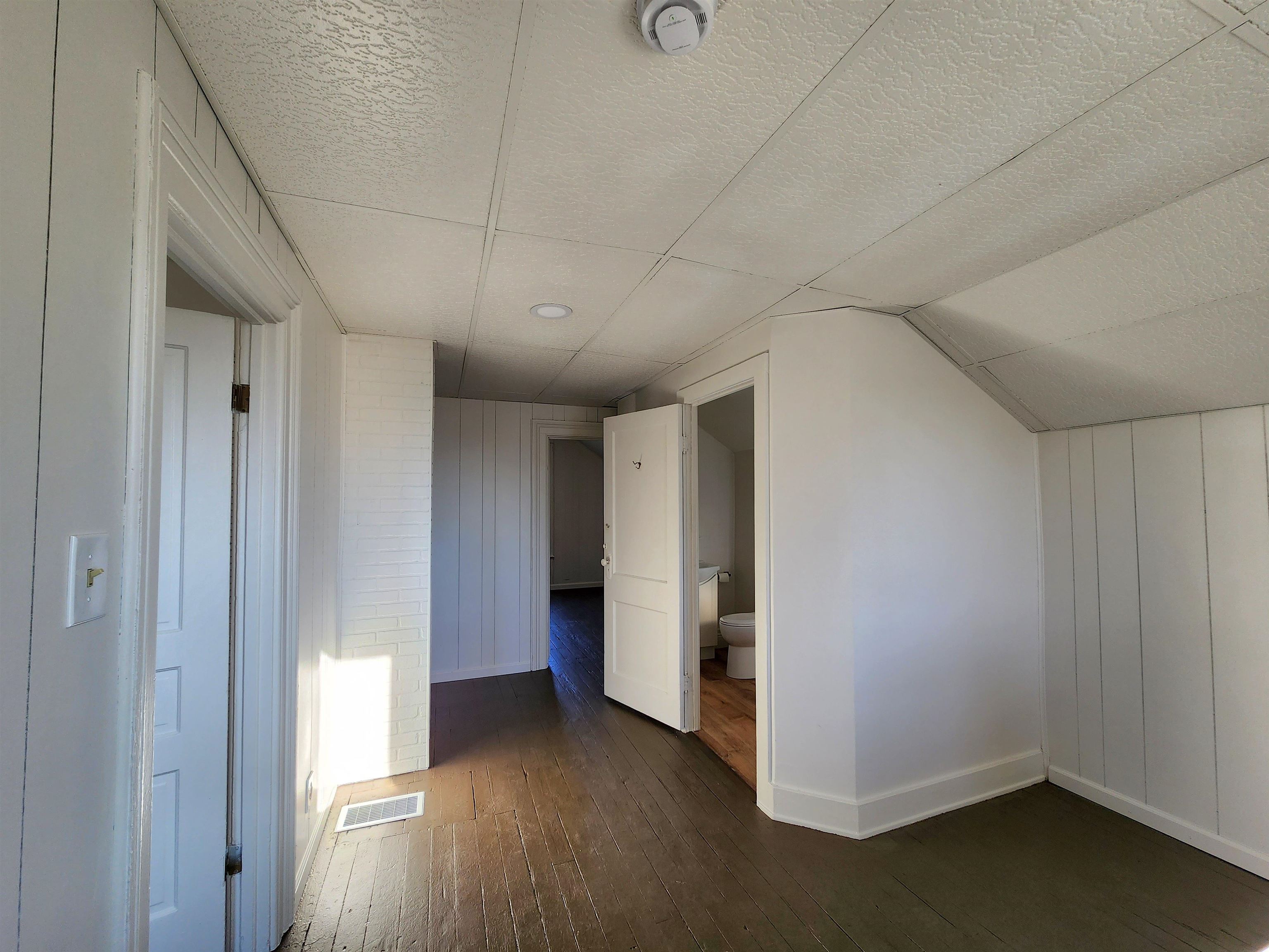 1700 18th Street Bay City, MI 48708 - Photo 10 of 17