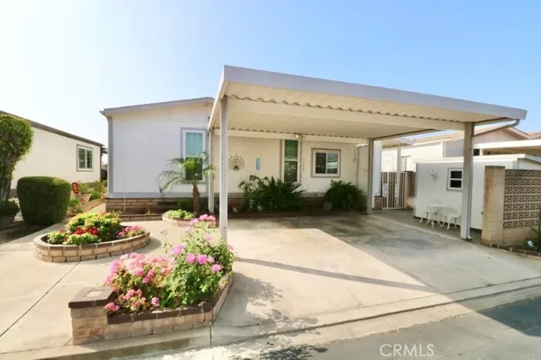 a view of a porch with garden