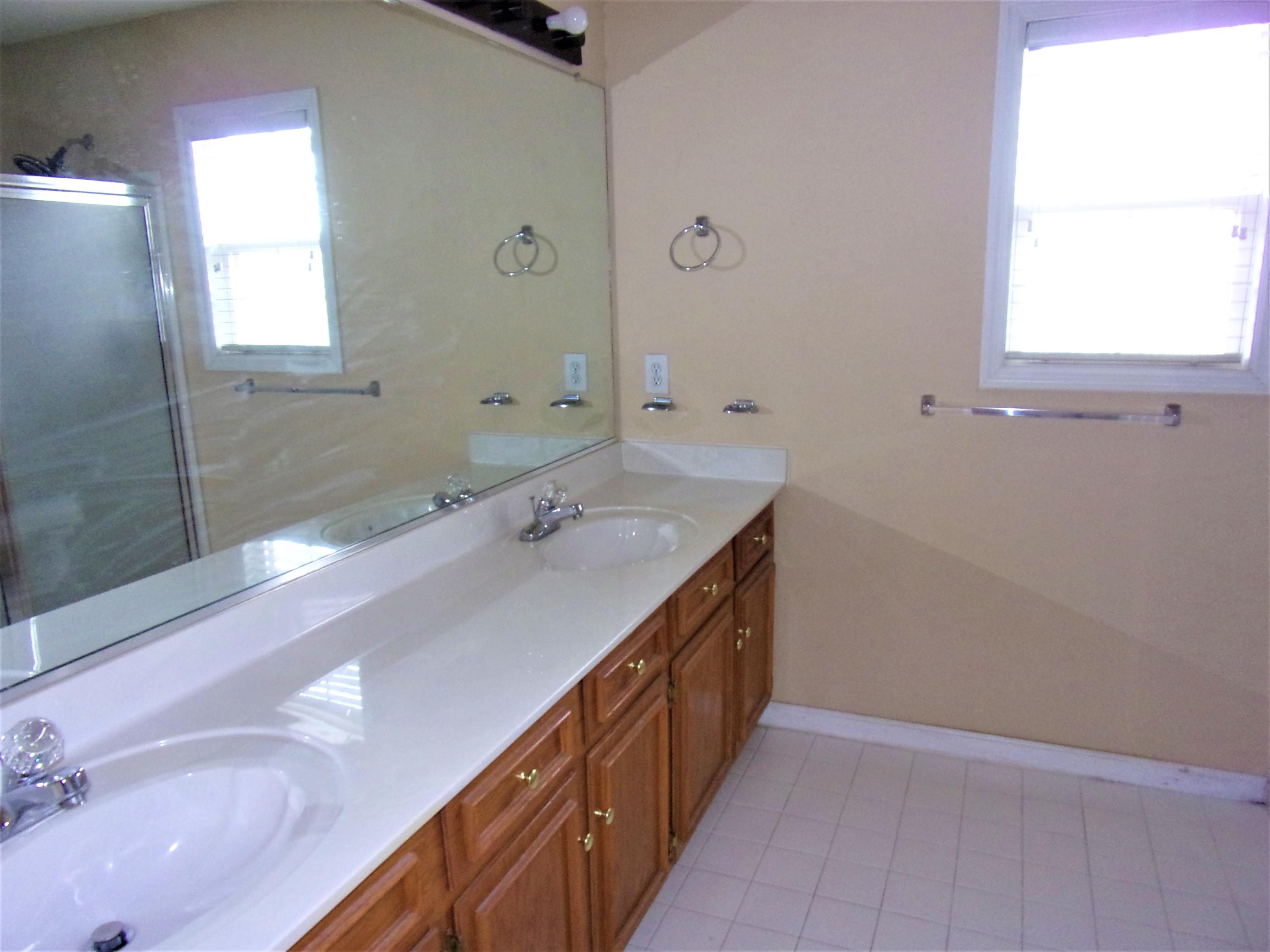 1208 Roma Road Hanahan, SC 29410 - Photo 16 of 28 Q - 1208 Roma Road