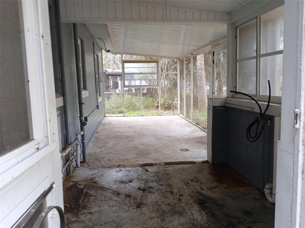 5604 Riverside Drive Yankeetown, FL 34498 - Photo 4 of 21