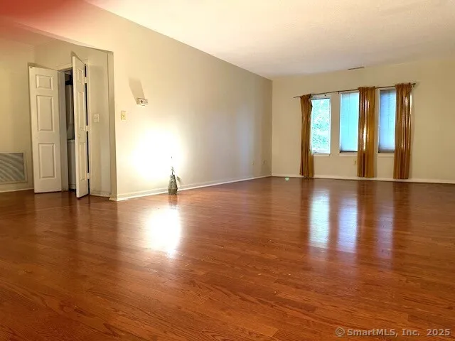 $359,900 | 500 Prospect Street, Unit 1E, New Haven, CT 06511