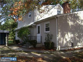 338 Gordon Road Robbinsville, NJ 08691 - Photo 2 of 4 Exterior Back