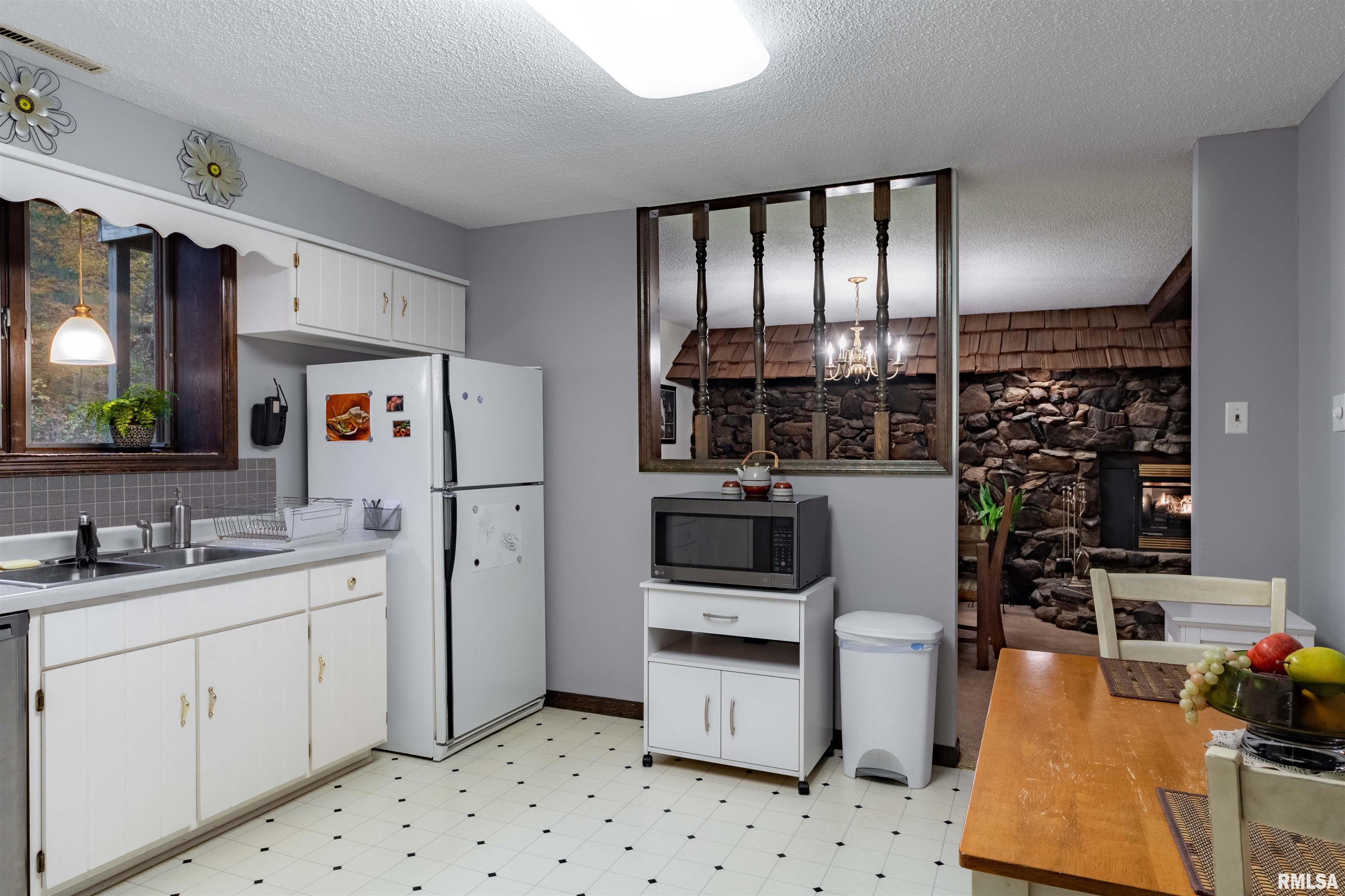 5521 Stonefort Road Creal Springs, IL 62922 - Photo 15 of 44 Gallery Image 15