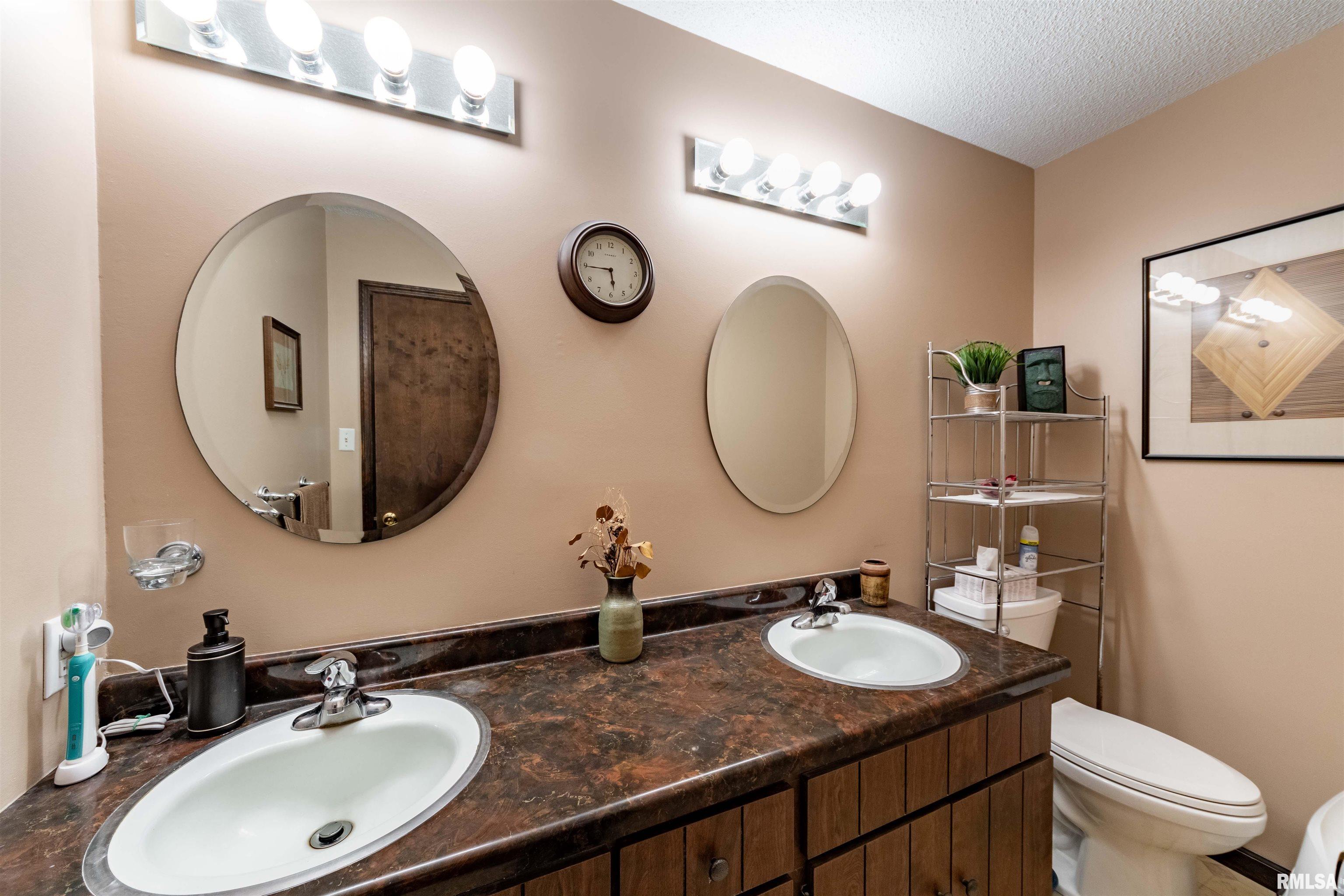 5521 Stonefort Road Creal Springs, IL 62922 - Photo 23 of 44 Gallery Image 23