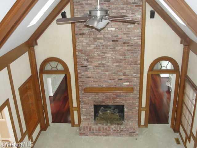 6042 Rittenhouse Road Winston-Salem, NC 27104 - Photo 11 of 16 Living Room.
