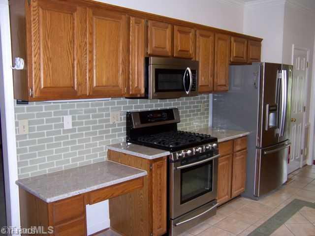 6042 Rittenhouse Road Winston-Salem, NC 27104 - Photo 5 of 16 Kitchen.
