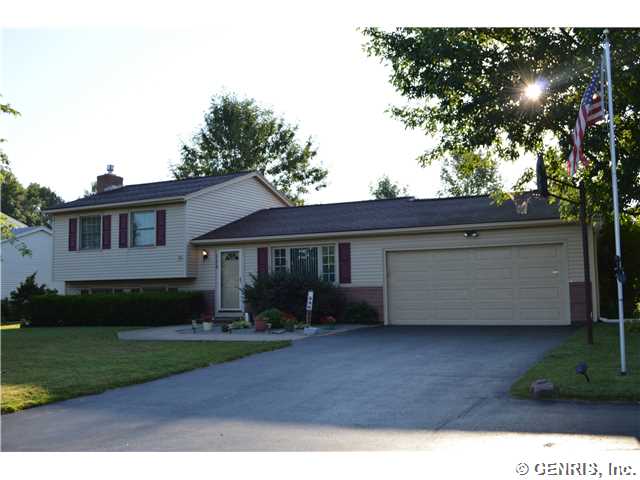 586 Long Pond Road Greece, NY 14612 - Photo 1 of 1 Exterior Front