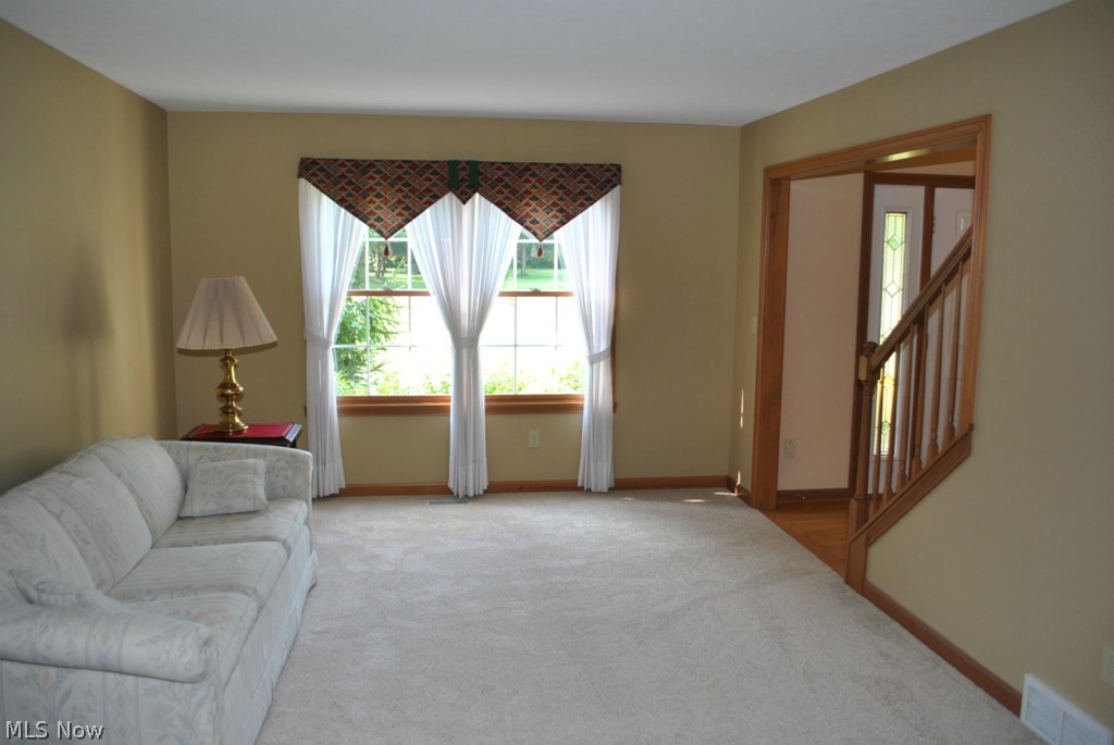 14901 Alexander Road Walton Hills, OH 44146 - Photo 4 of 19 Gallery Image 4
