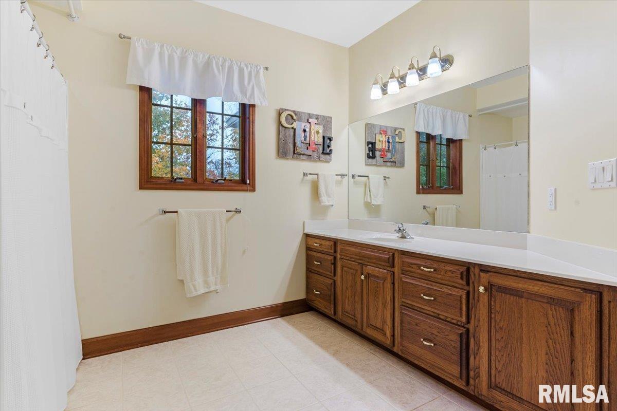 24 Georgetowne Road Sherman, IL 62684 - Photo 44 of 68 Gallery Image 44