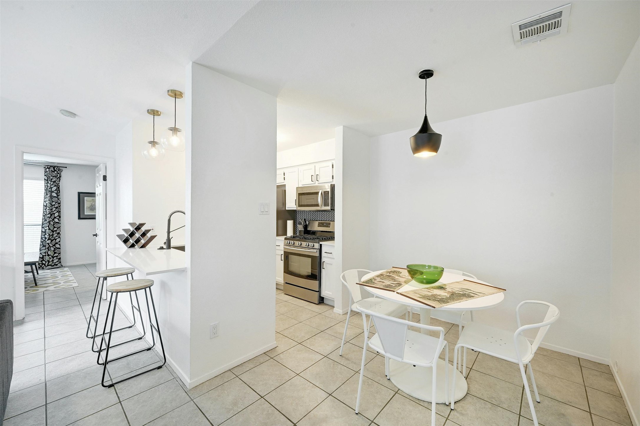 3605 Leafield Drive, Unit A Austin, TX 78749 - Photo 8 of 19