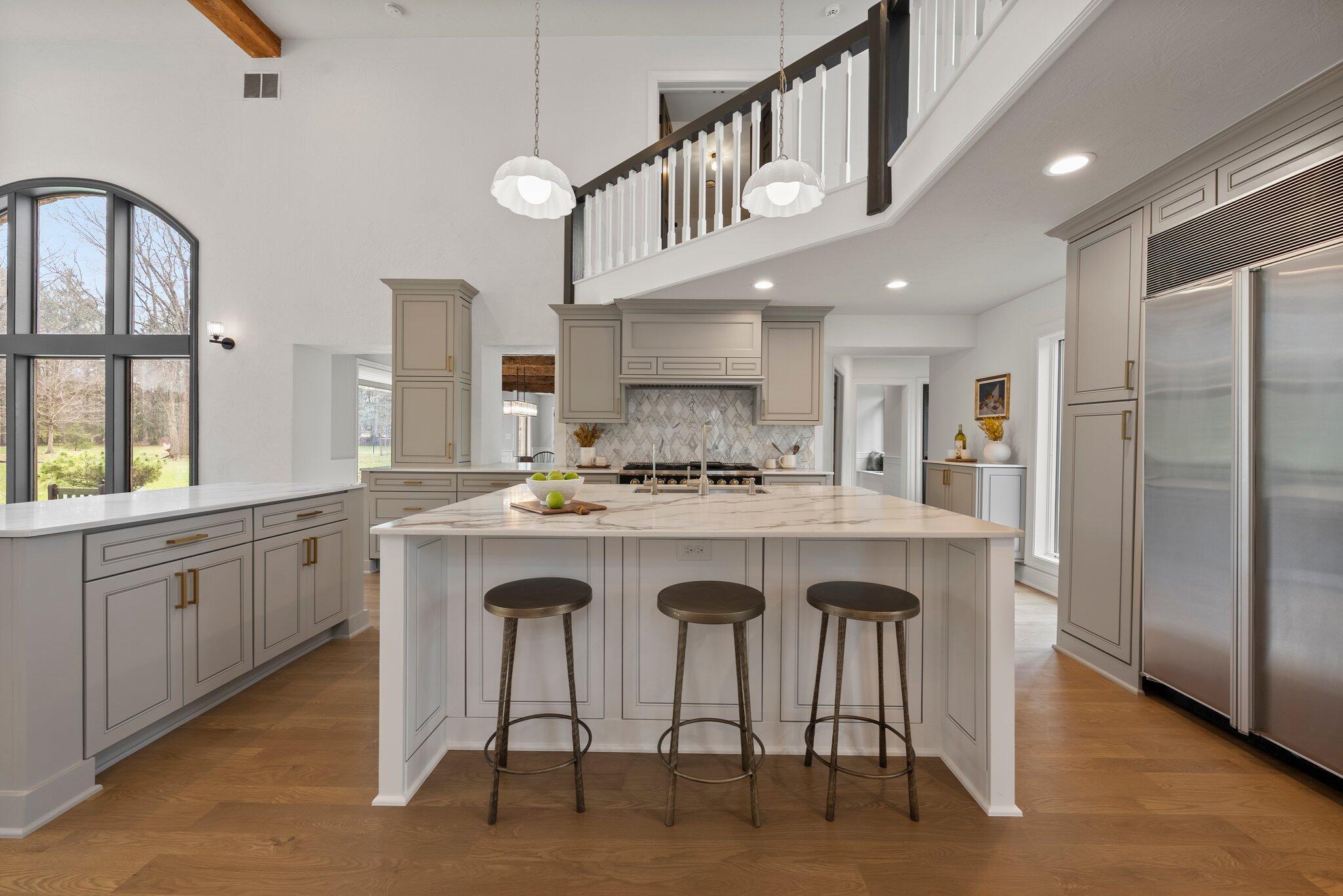 5420 Clark State Road Columbus, OH 43230 - Photo 11 of 104 Kitchen