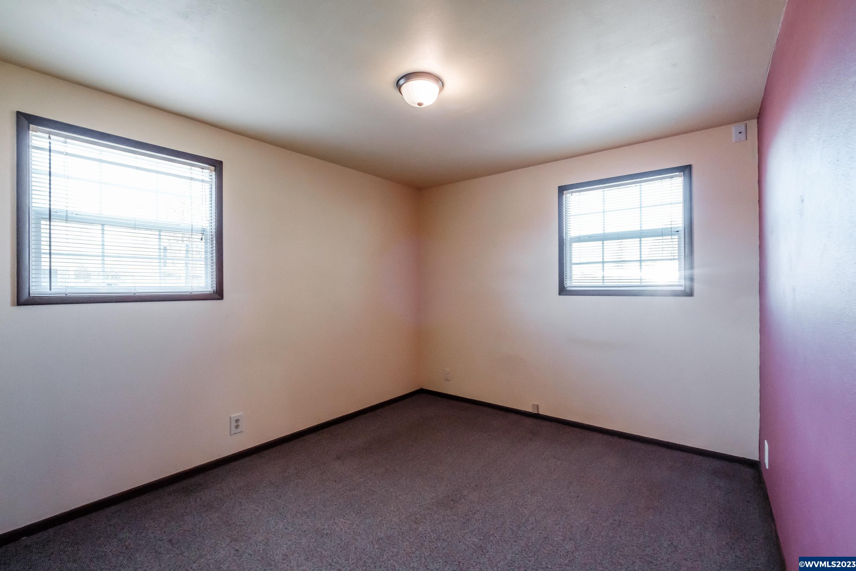 35714 Ebenger Street Southwest Albany, OR 97321 - Photo 7 of 37 Gallery Image 7