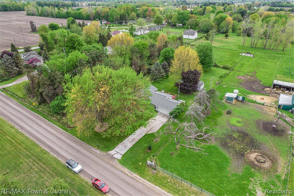 6045 Turner Road Flushing, MI 48433 - Photo 27 of 30