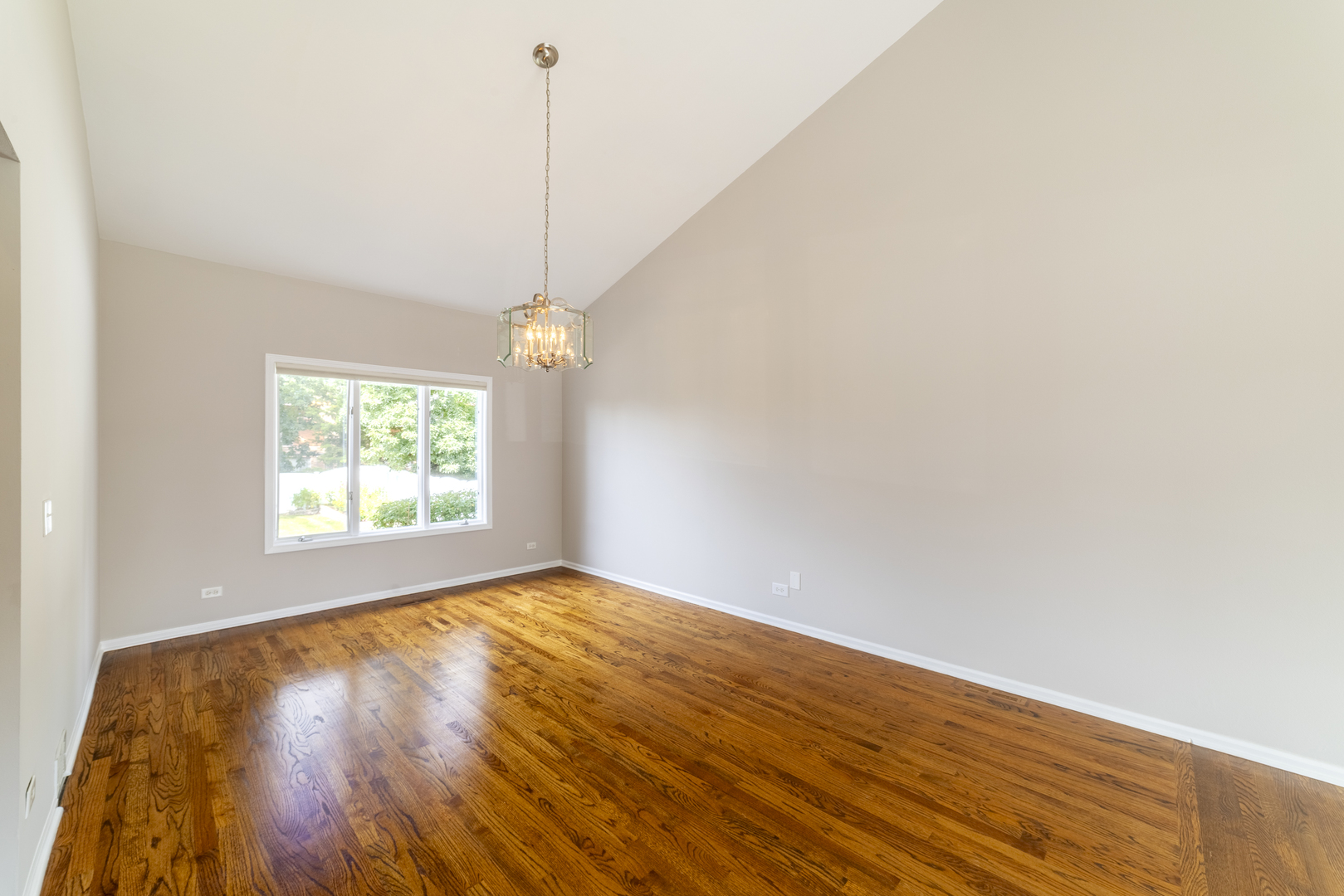 200 North Maple Street Addison, IL 60101 - Photo 32 of 95 Gallery Image 32