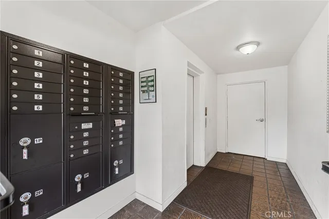 $415,000 | 254 East Fern Avenue, Unit 212, Redlands, CA 92373