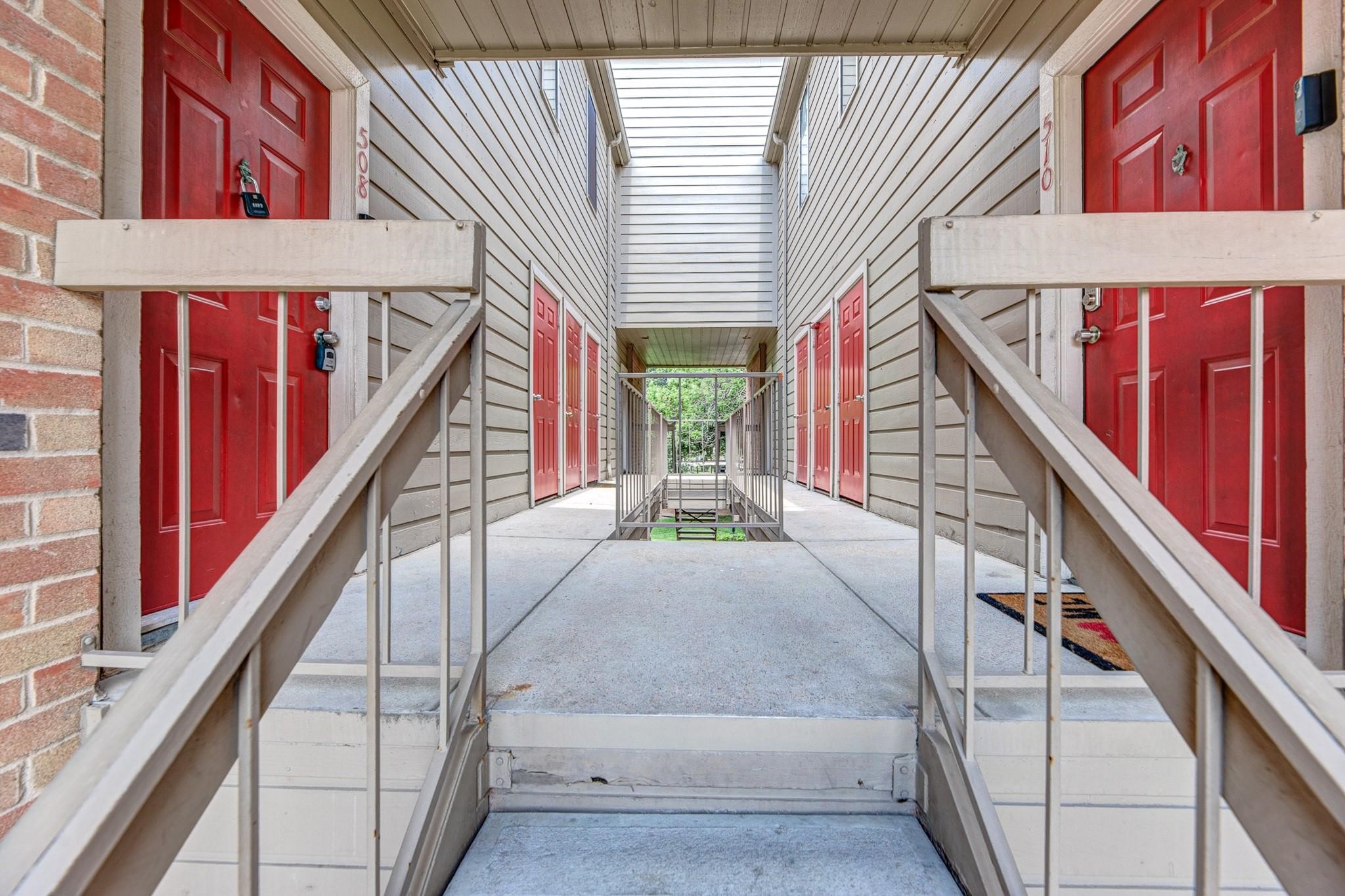 2023 Gentryside Drive, Unit 508 Houston, TX 77077 - Photo 7 of 41