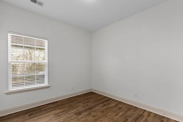 $368,000 | 285 Westbrooke Road, Summerville, SC 29486