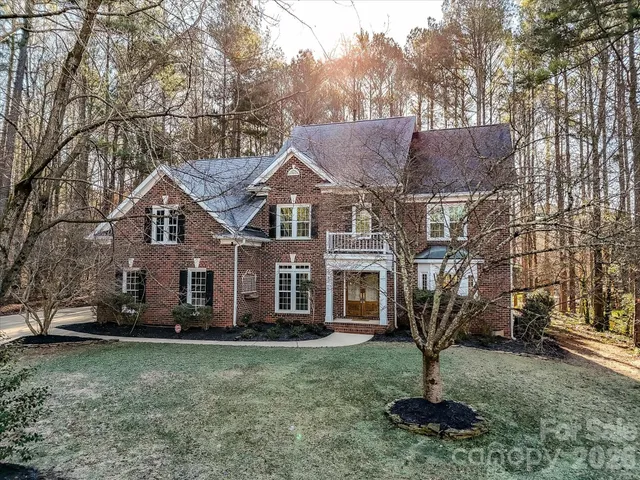 $969,000 | 11912 Breezy Trail Lane, Charlotte, NC 28216