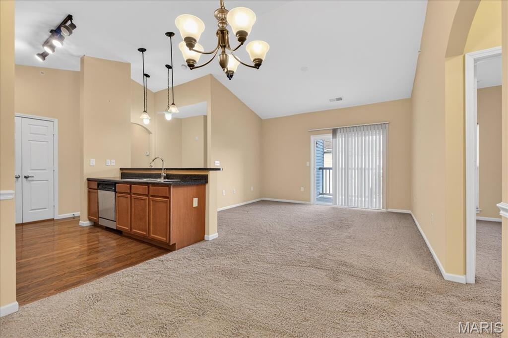 29 Kassebaum Lane, Unit 304 St. Louis, MO 63129 - Photo 14 of 30