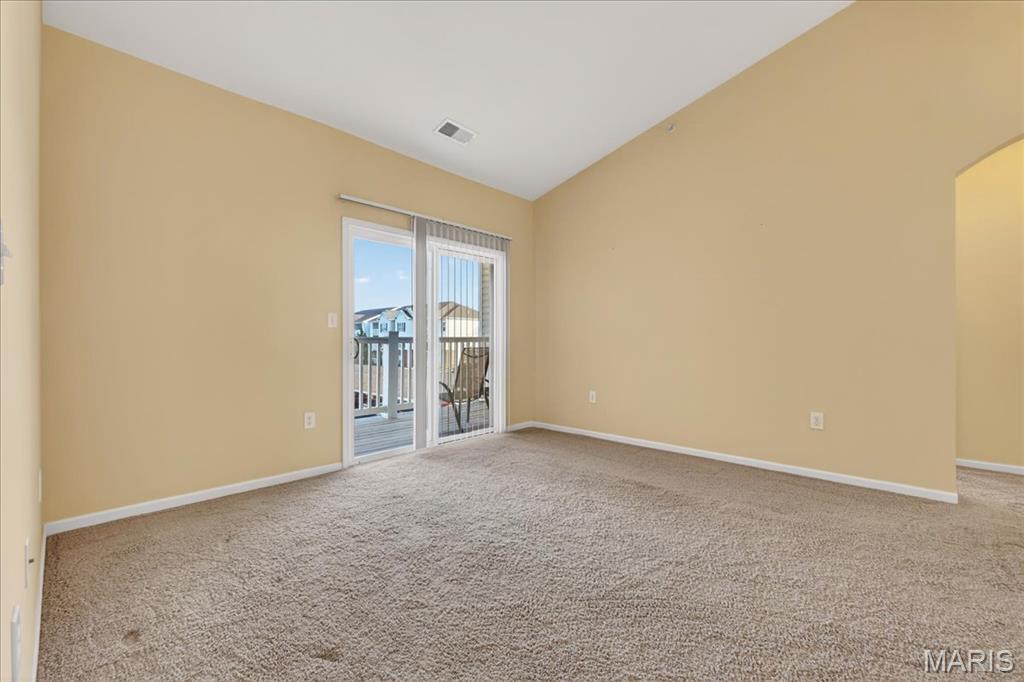 29 Kassebaum Lane, Unit 304 St. Louis, MO 63129 - Photo 15 of 30