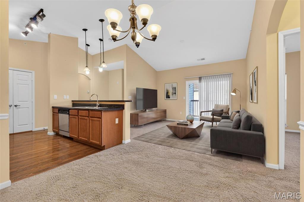 29 Kassebaum Lane, Unit 304 St. Louis, MO 63129 - Photo 6 of 30