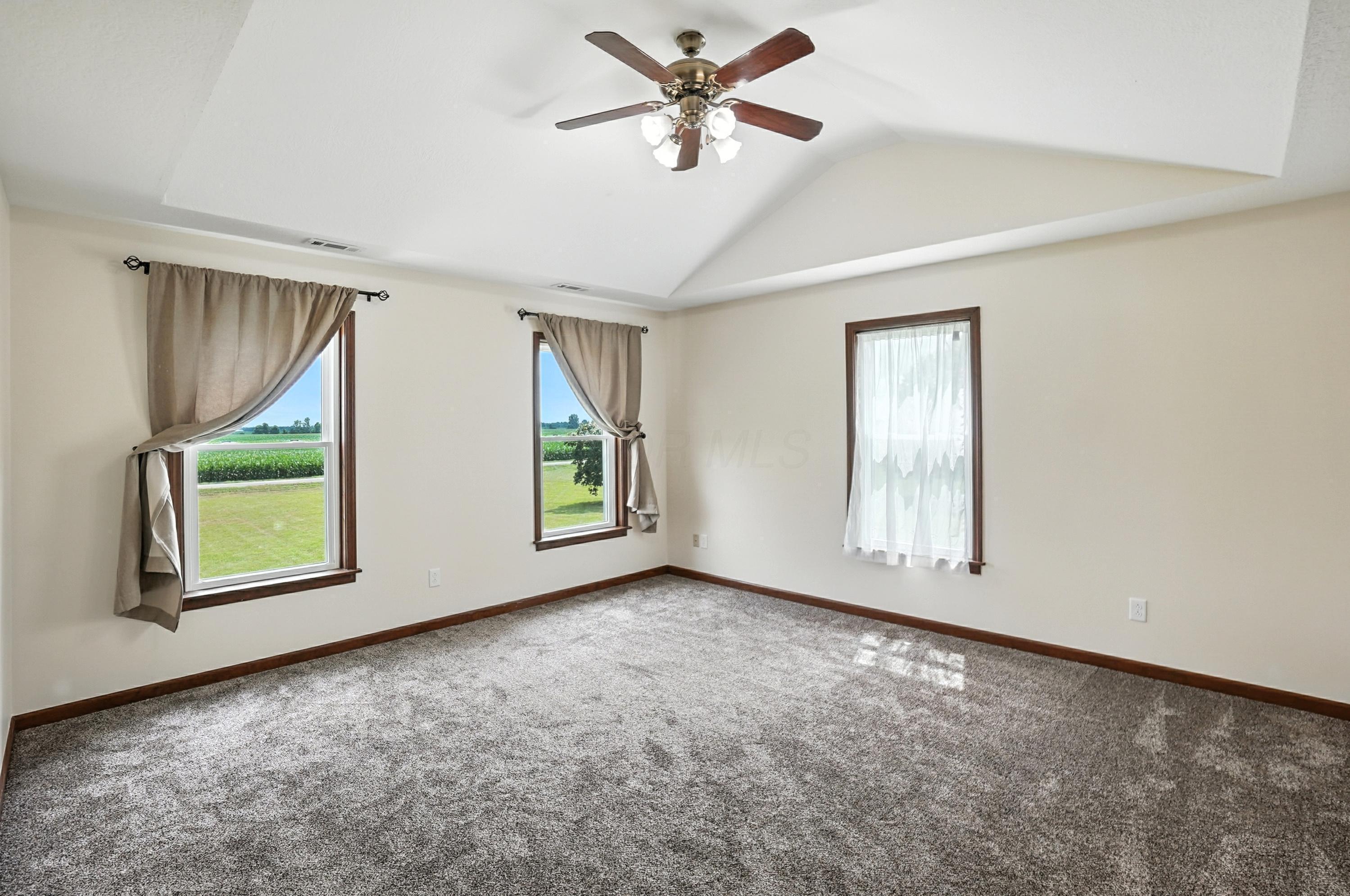 6694 Brooks-Miller Road Circleville, OH 43113 - Photo 21 of 67 024 (14)