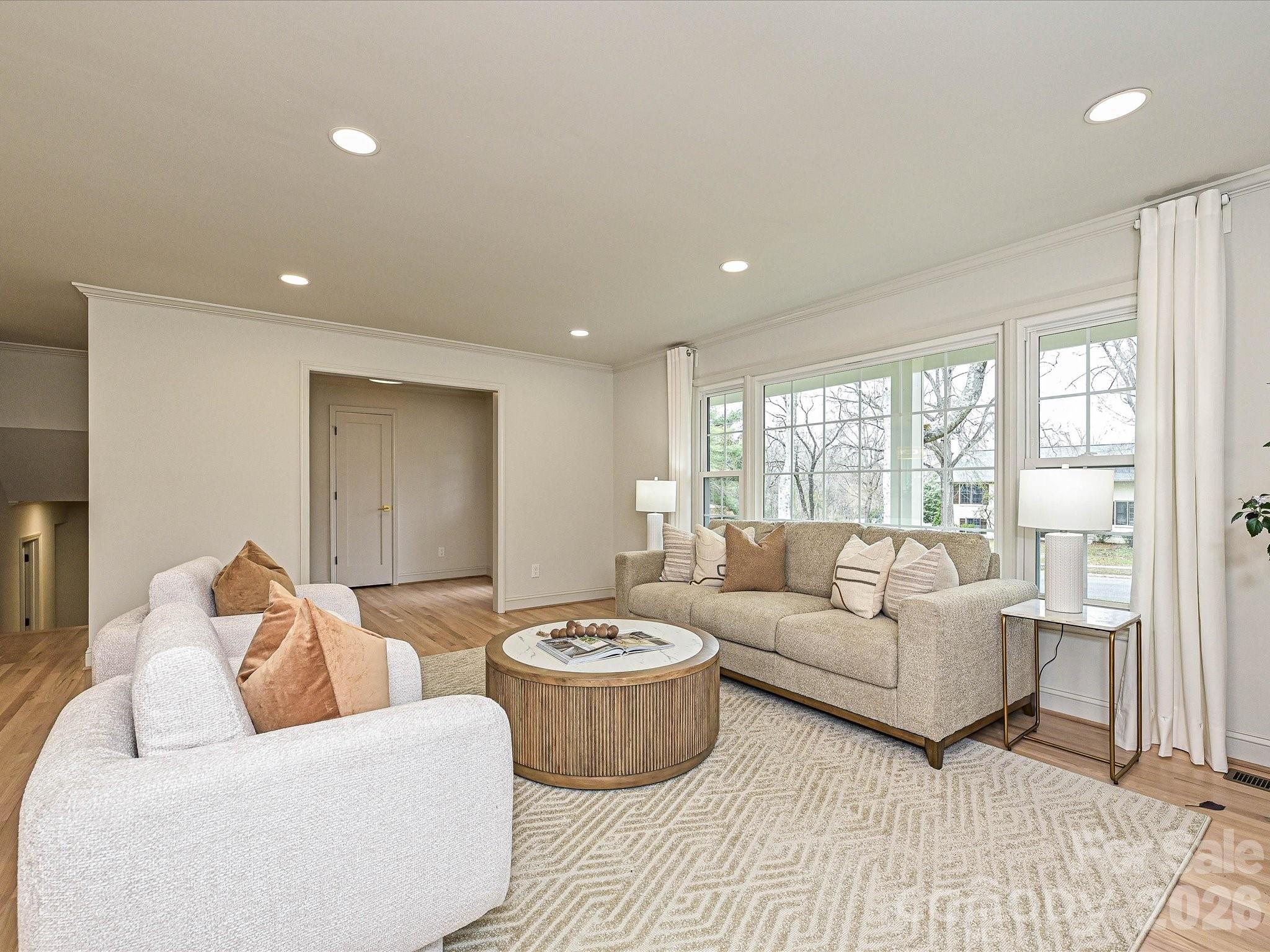 6500 Windyrush Road Charlotte, NC 28226 - Photo 7 of 41 Gallery Image 7