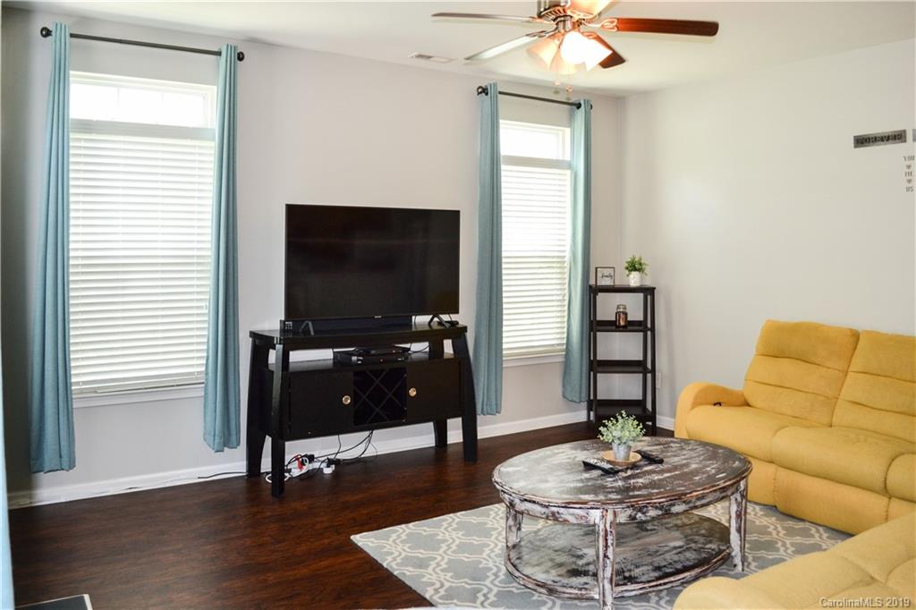 735 Prospect Lane Fort Mill, SC 29708 - Photo 3 of 25