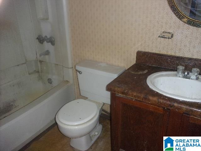 1205 17th Street Southwest Birmingham, AL 35211 - Photo 4 of 7