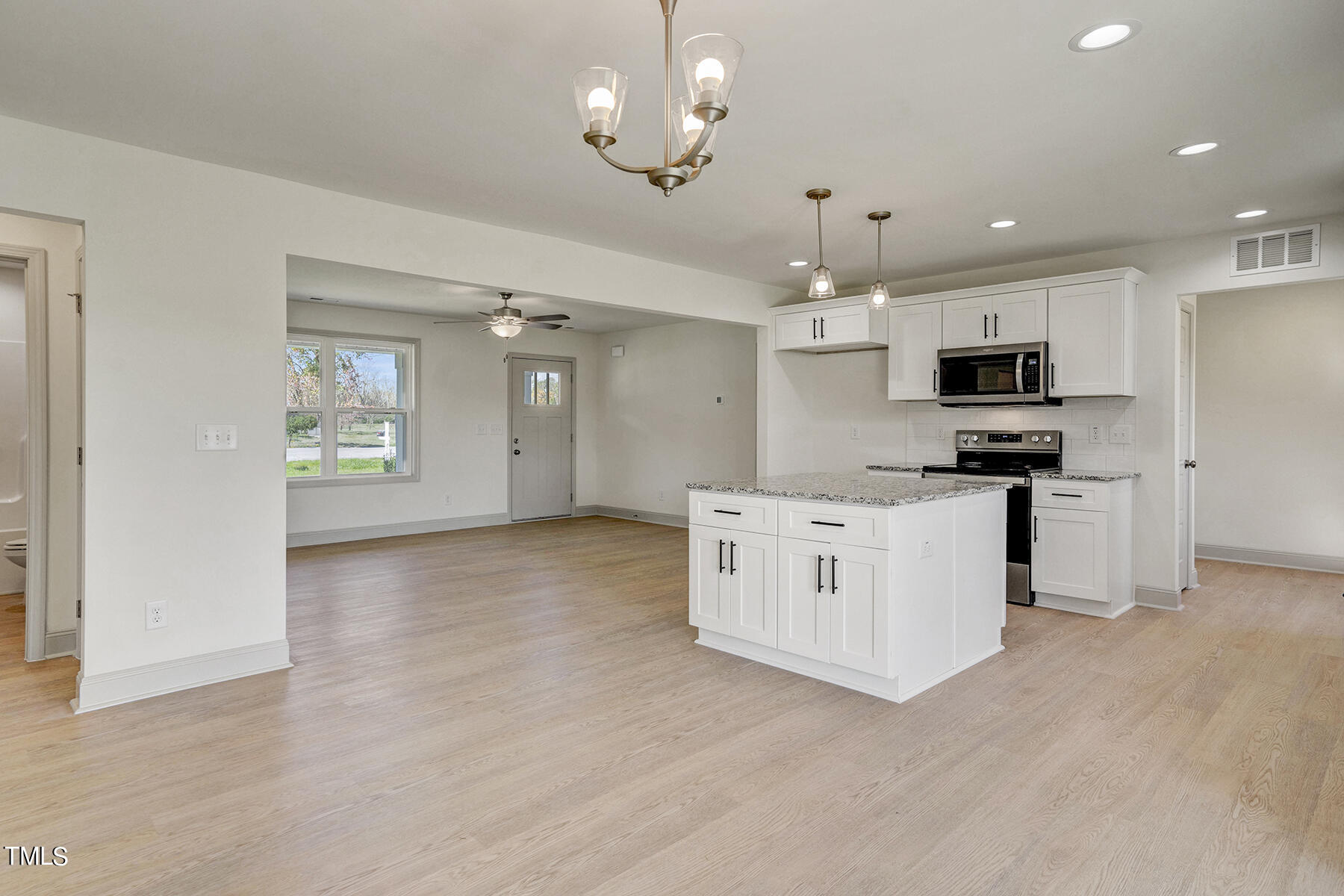 424 Wade Street Warsaw, NC 28398 - Photo 16 of 31 424 Wade St-22