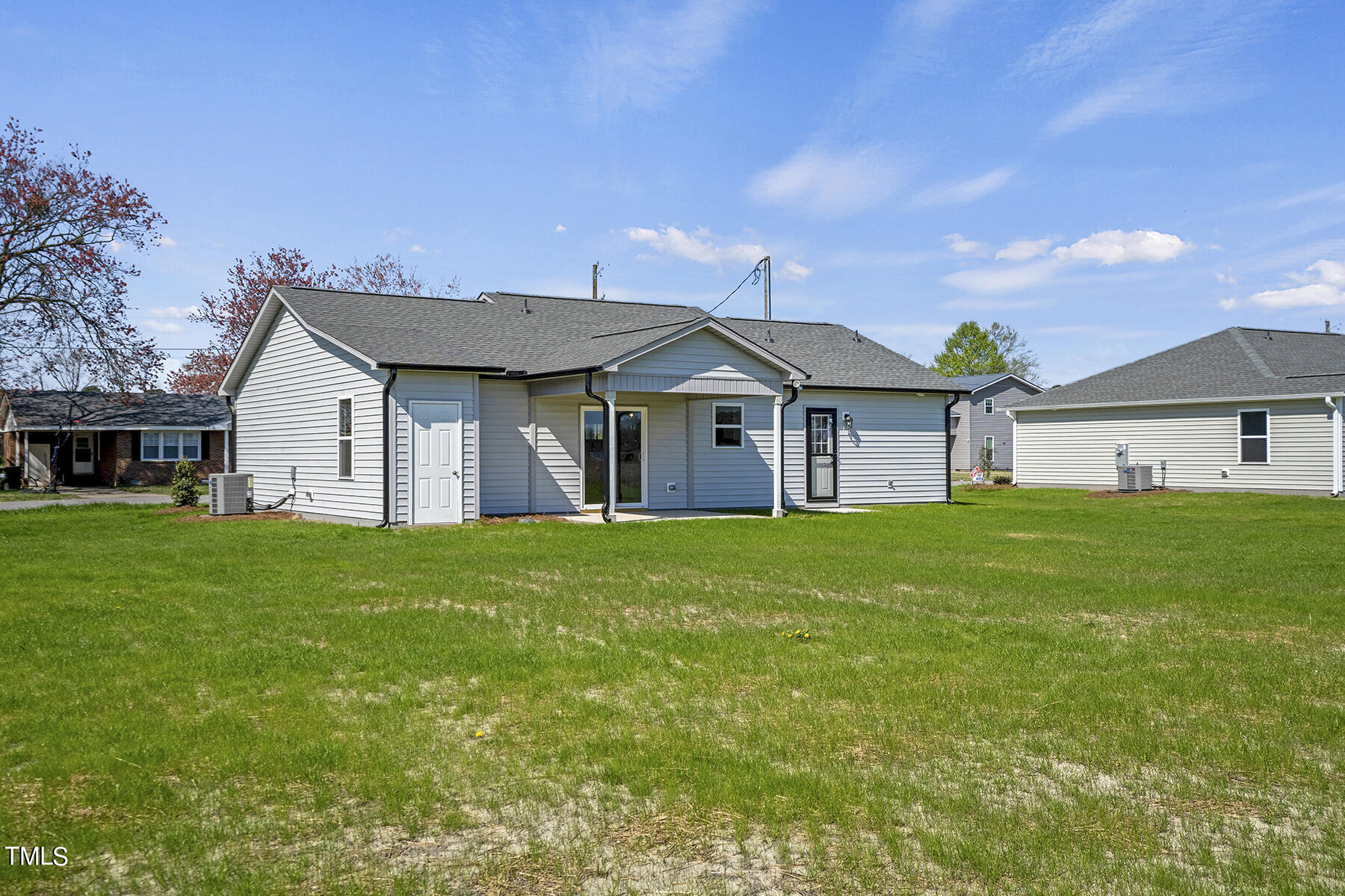 424 Wade Street Warsaw, NC 28398 - Photo 31 of 31 424 Wade St-8