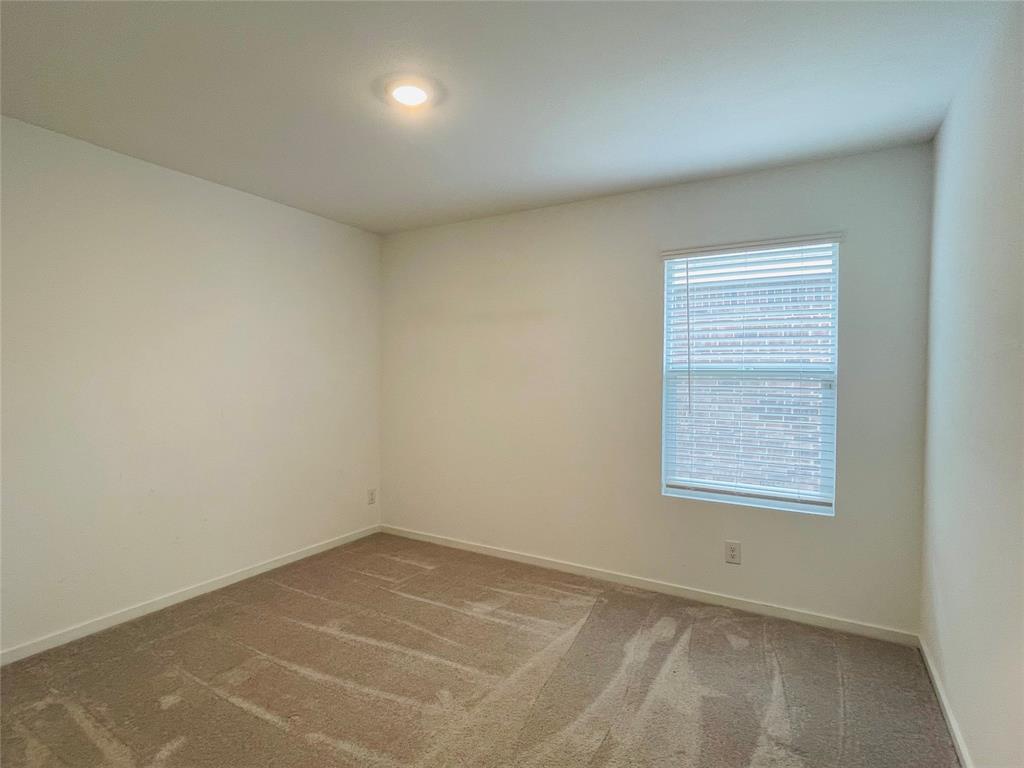 1405 Merlin Blf Street Forney, TX 75126 - Photo 9 of 11